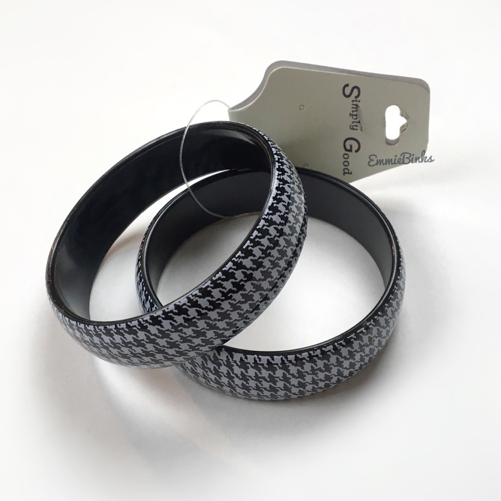 NWT Two Houndstooth Acrylic Bangle Bracelets ~ University of Alabama Bama Fan